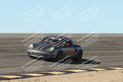 media/Oct-19-2025-PCA San Diego (Sun) [[b7baa86645]]/4-Yellow Group/Session 2 (Bowl)/